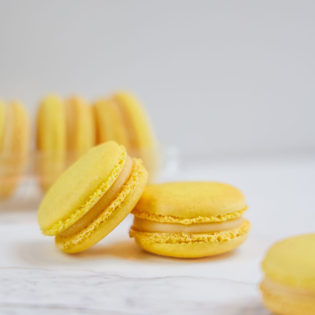 Macarons – Temper Chocolate & Pastry